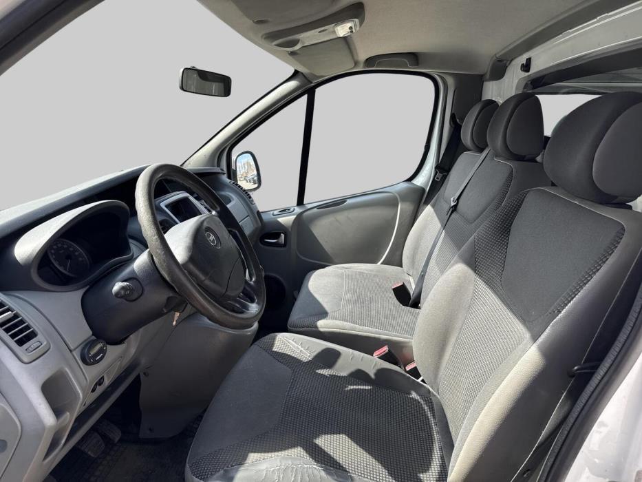 OPEL Vivaro 2011