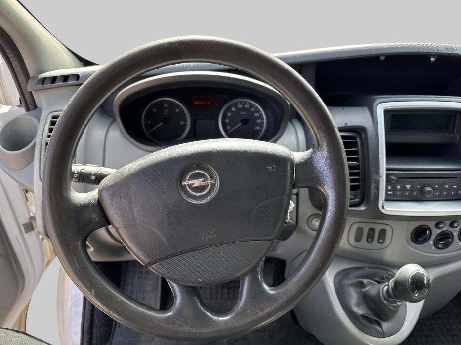OPEL Vivaro 2011