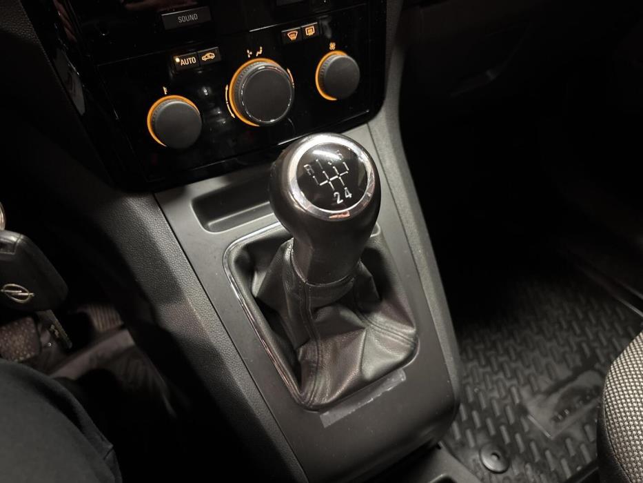 OPEL Zafira 2010