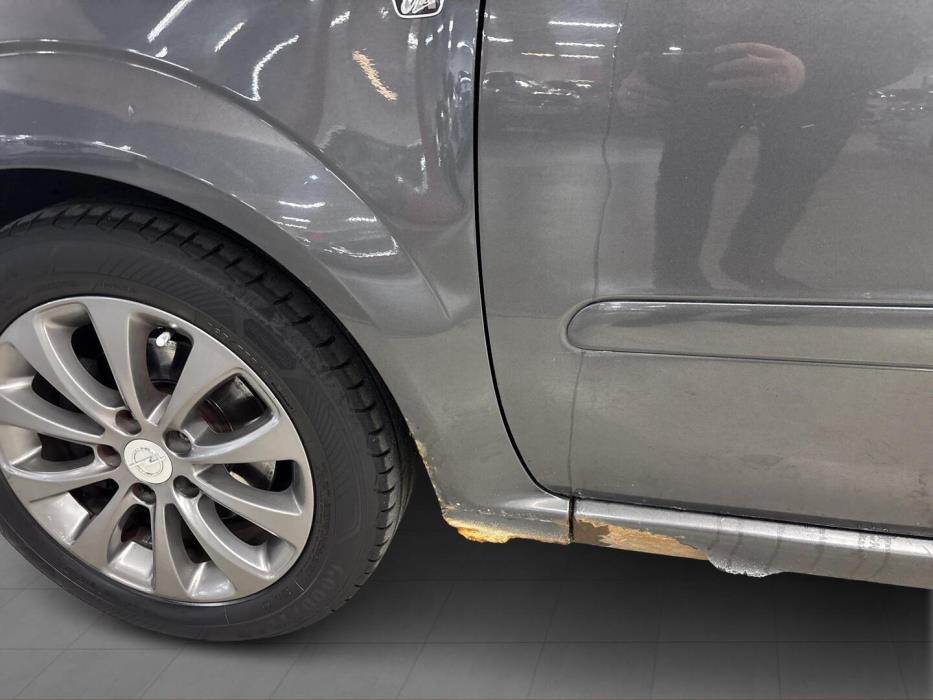 OPEL Zafira 2010
