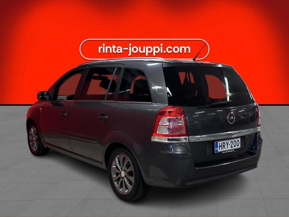 OPEL Zafira 2010