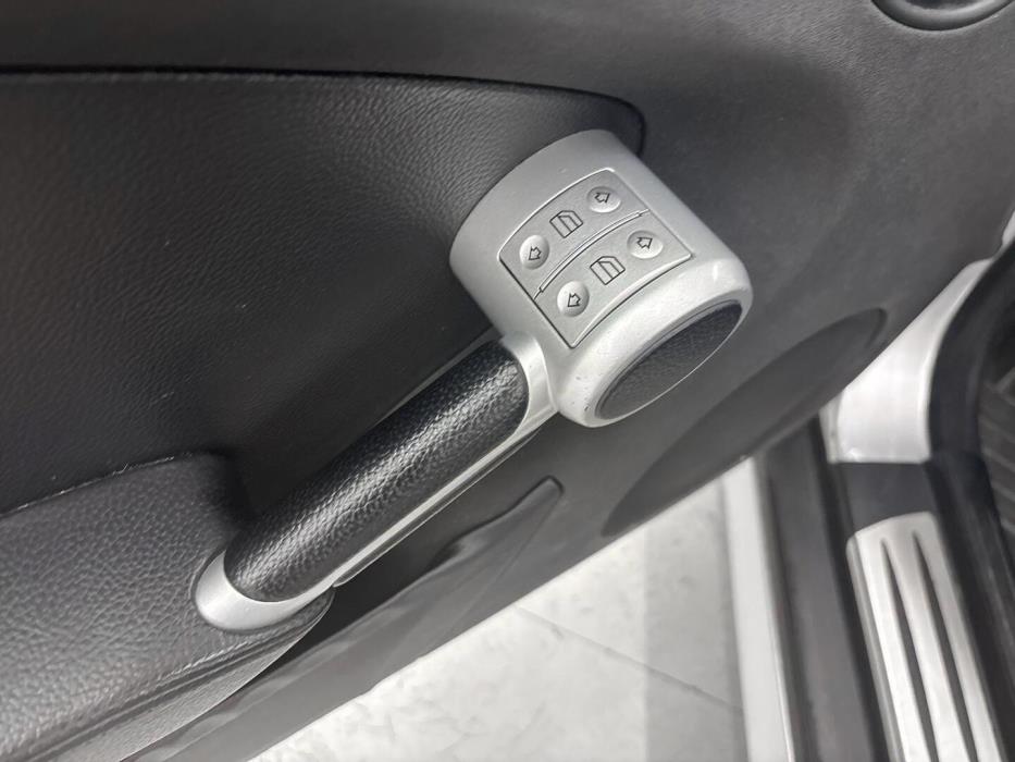 MERCEDES-BENZ SLK 2005