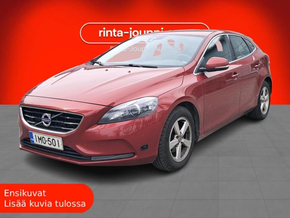 VOLVO V40 2016