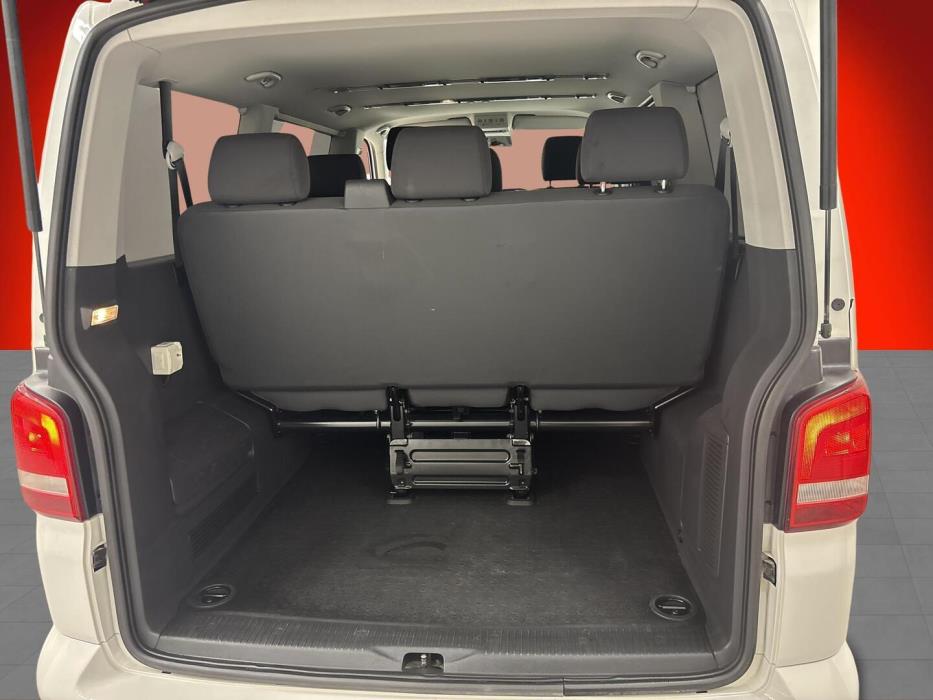 VOLKSWAGEN Caravelle 2014