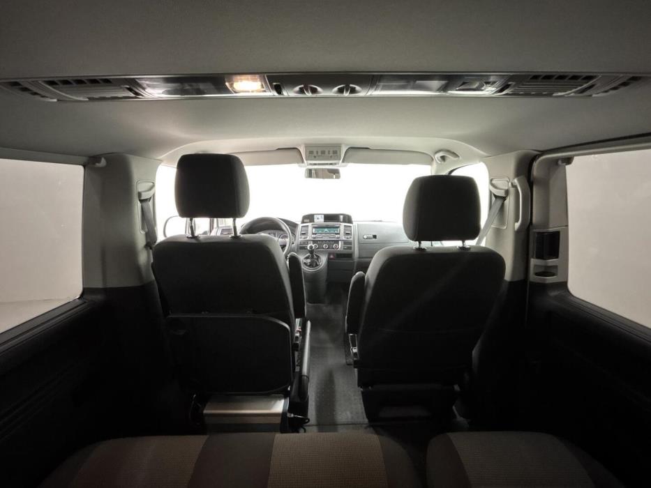VOLKSWAGEN Caravelle 2014
