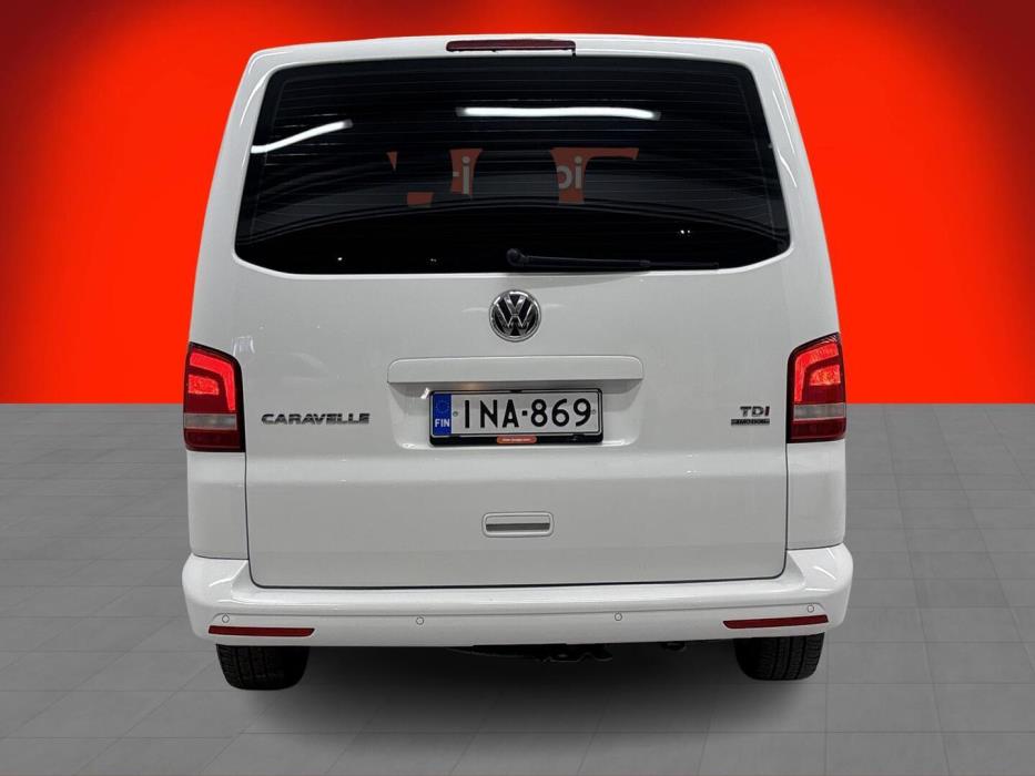 VOLKSWAGEN Caravelle 2014