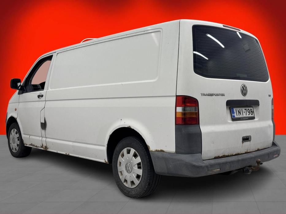 VOLKSWAGEN Transporter 2005