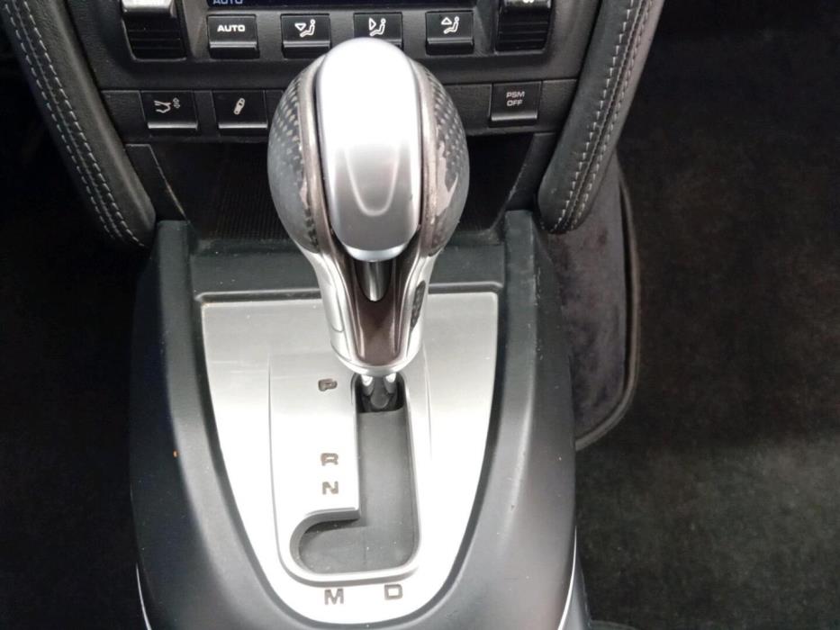 PORSCHE Cayman 2008