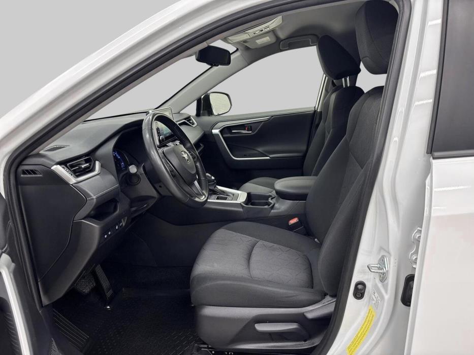TOYOTA RAV4 2022