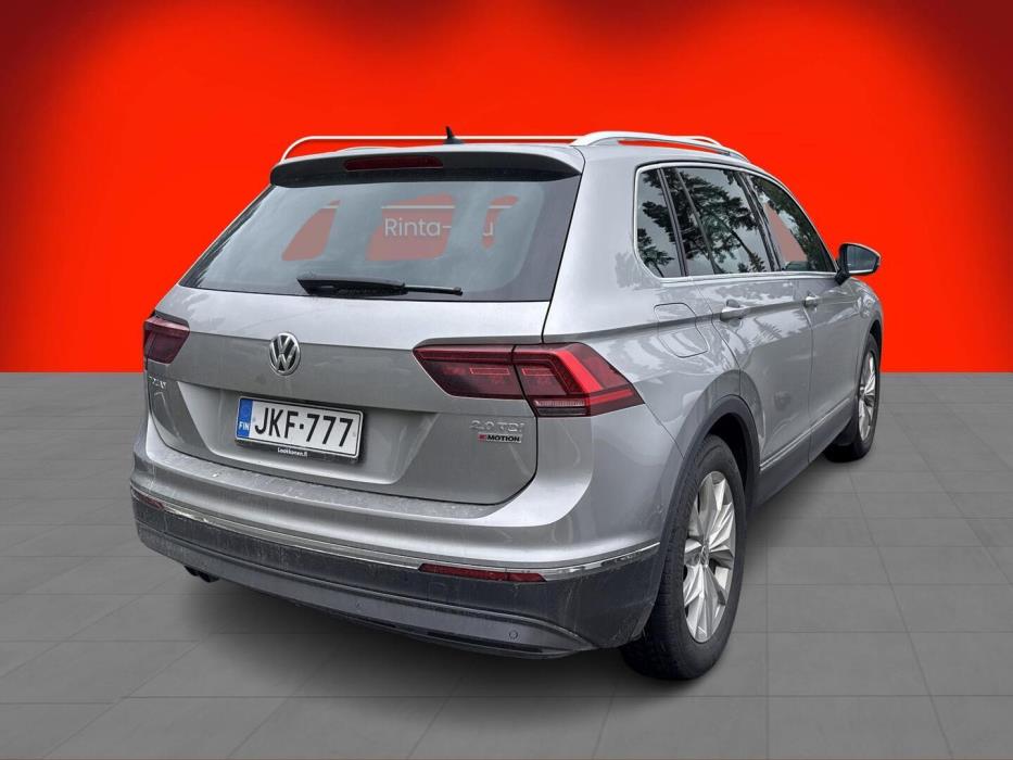 VOLKSWAGEN Tiguan 2017