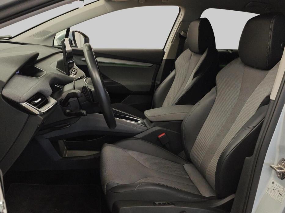 SKODA Enyaq 2023