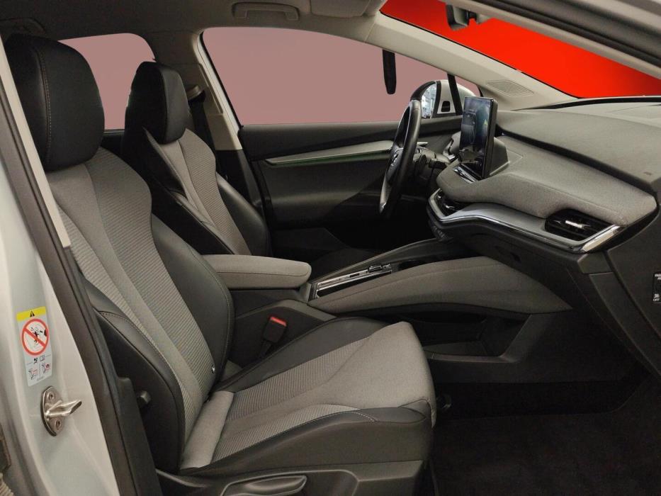 SKODA Enyaq 2023