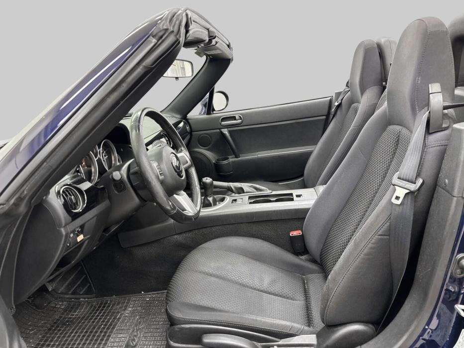 MAZDA MX-5 2008