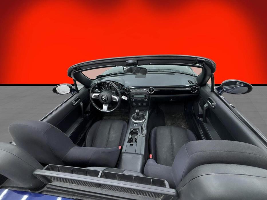MAZDA MX-5 2008