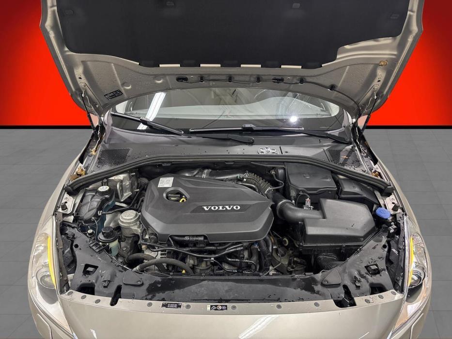 VOLVO S60 2012