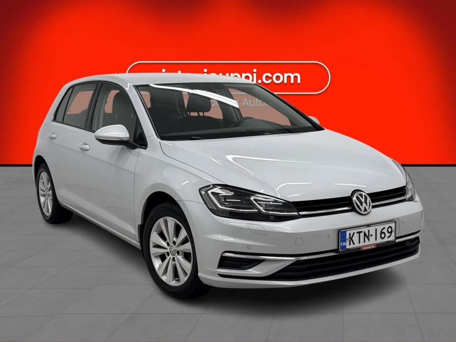 VOLKSWAGEN Golf 2018