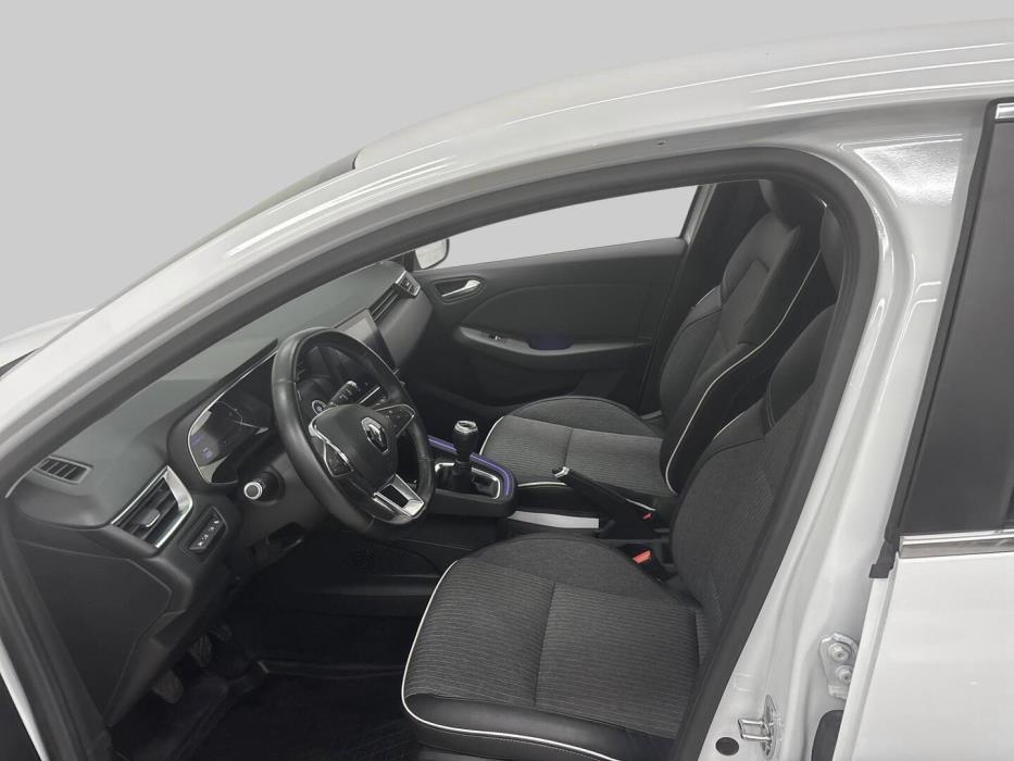 RENAULT Clio 2021