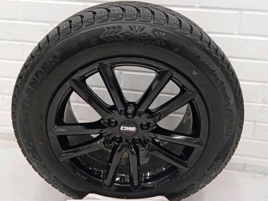 VOLVO XC60 2022