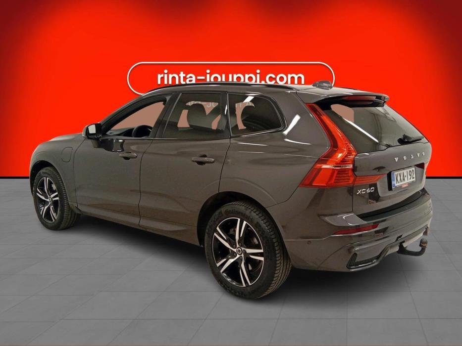 VOLVO XC60 2022