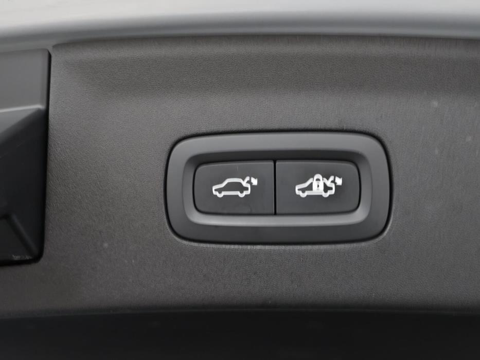 POLESTAR 2 2024