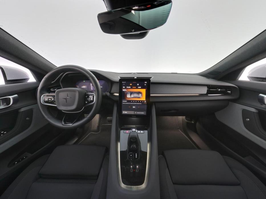 POLESTAR 2 2024