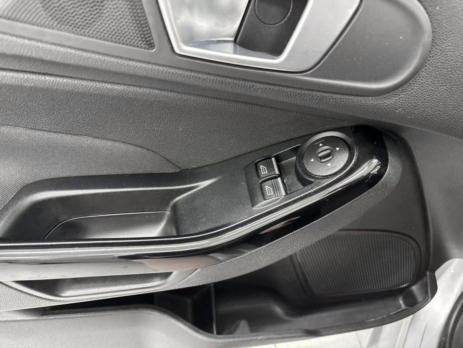 FORD Fiesta 2017