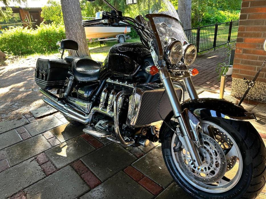 TRIUMPH ROCKET III 2009