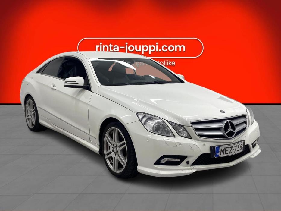 MERCEDES-BENZ E 2010