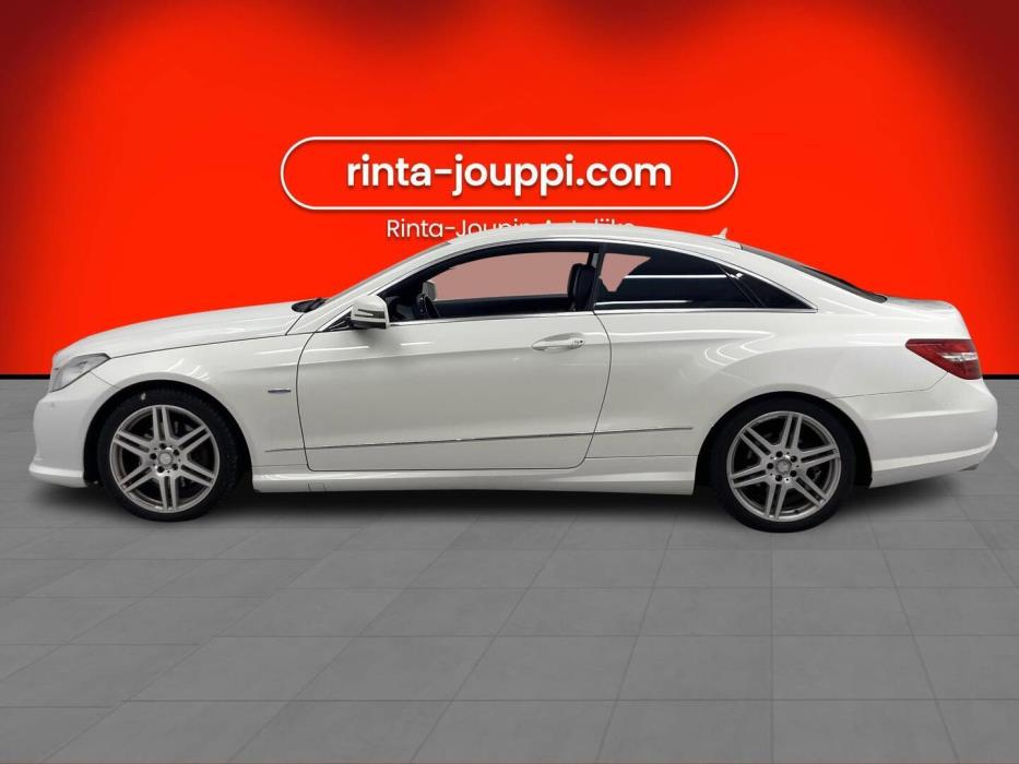 MERCEDES-BENZ E 2010