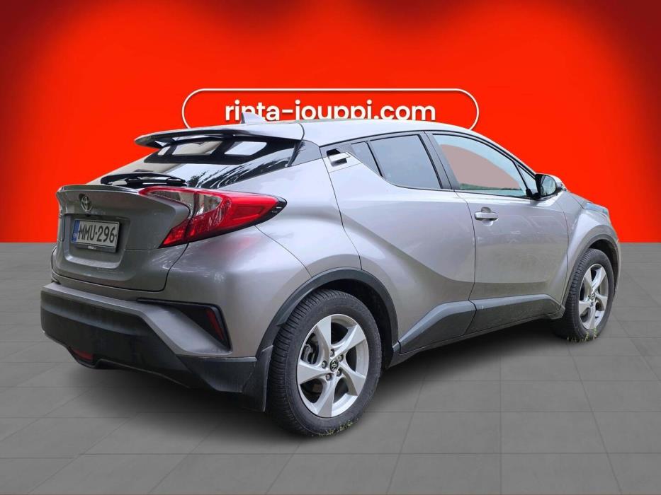 TOYOTA C-HR 2017