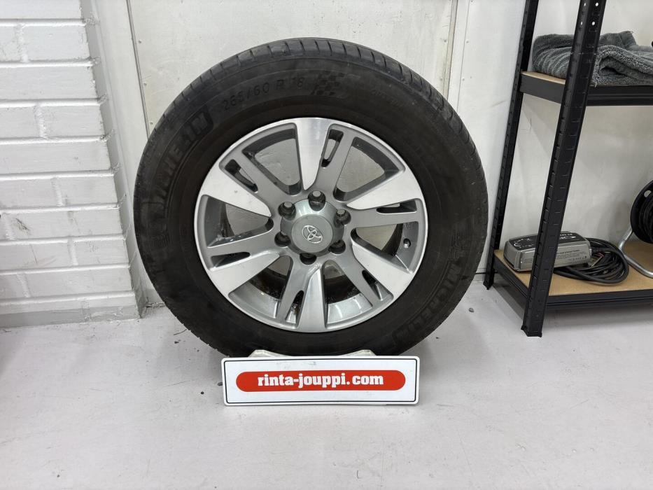 TOYOTA Land Cruiser 2011