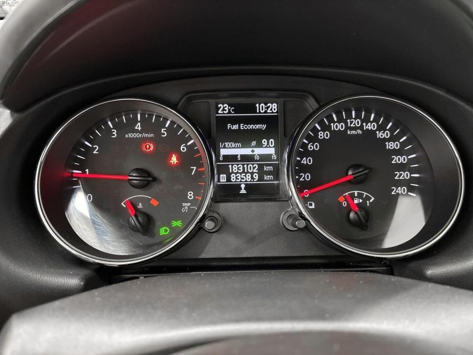 NISSAN Qashqai+2 2011
