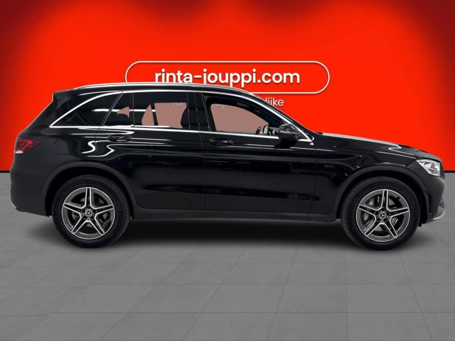MERCEDES-BENZ GLC 2021