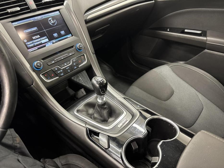 FORD Mondeo 2016