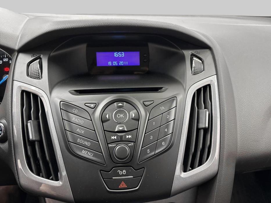 FORD Focus 2012