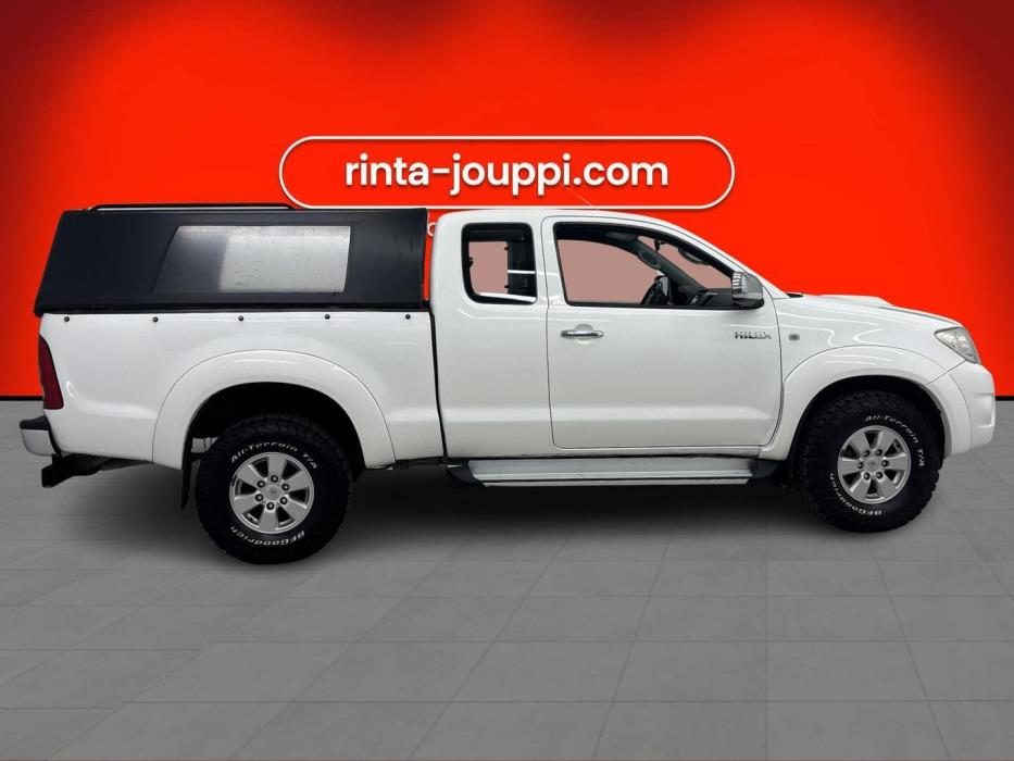 TOYOTA Hilux 2010