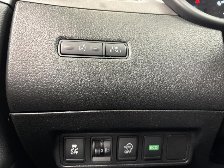 NISSAN Pulsar 2017