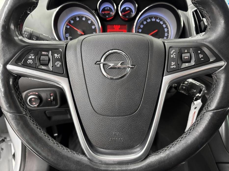 OPEL Zafira Tourer 2012