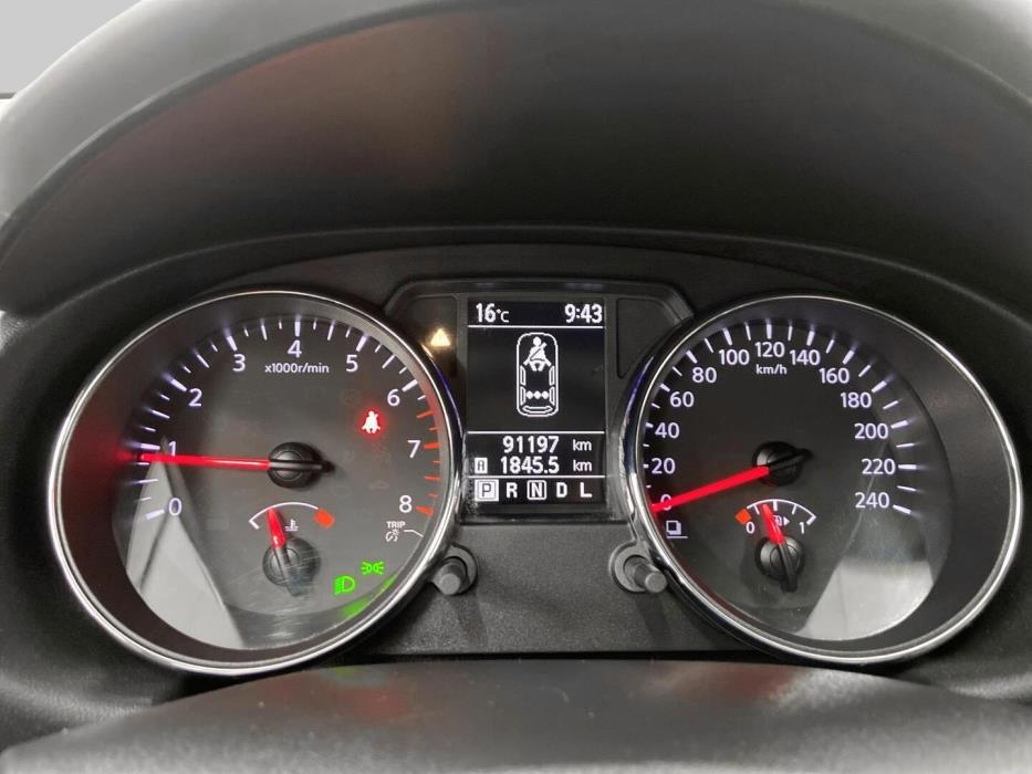 NISSAN Qashqai 2013