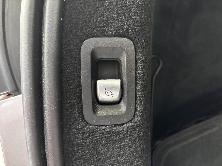 MERCEDES-BENZ C 2015