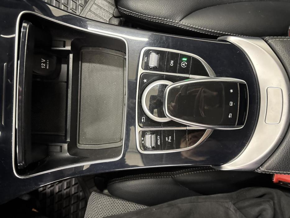 MERCEDES-BENZ C 2015