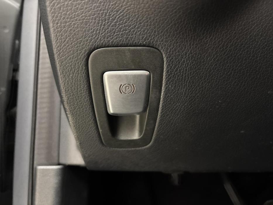 MERCEDES-BENZ C 2015