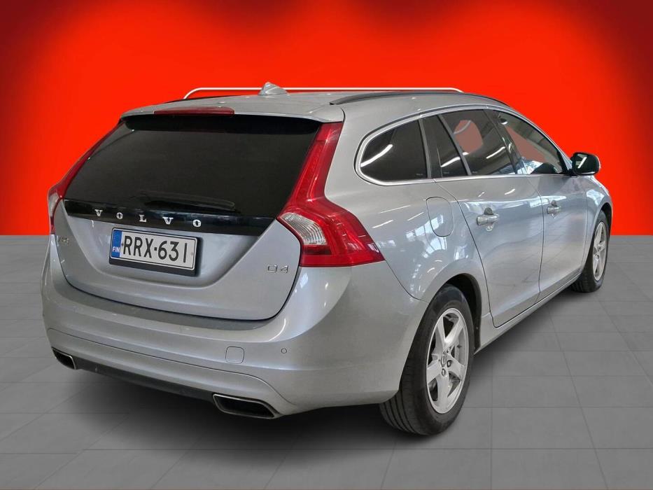 VOLVO V60 2014