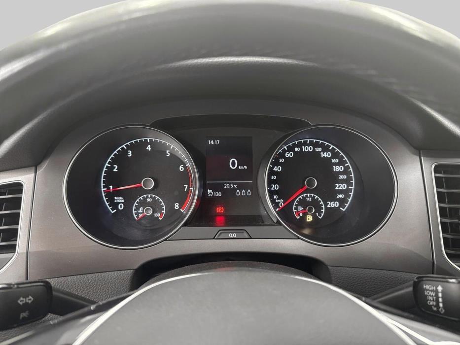 VOLKSWAGEN Golf Sportsvan 2015