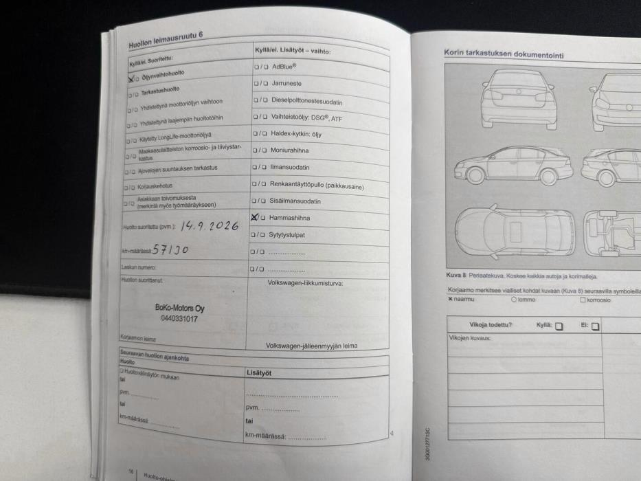 VOLKSWAGEN Golf Sportsvan 2015