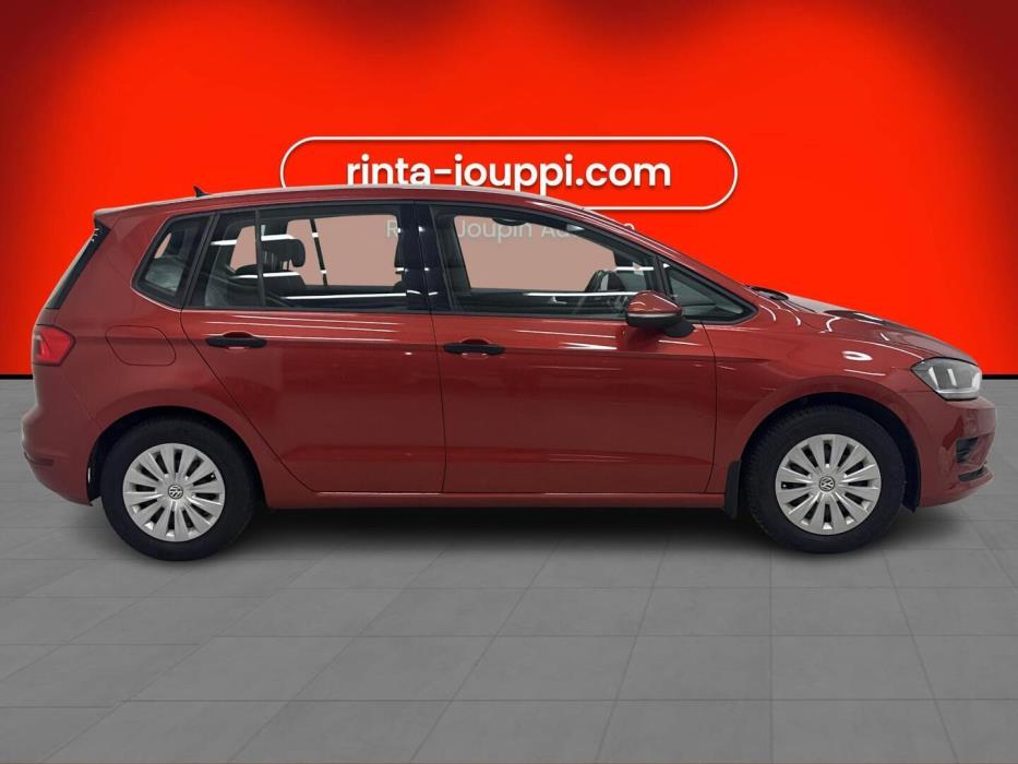 VOLKSWAGEN Golf Sportsvan 2015