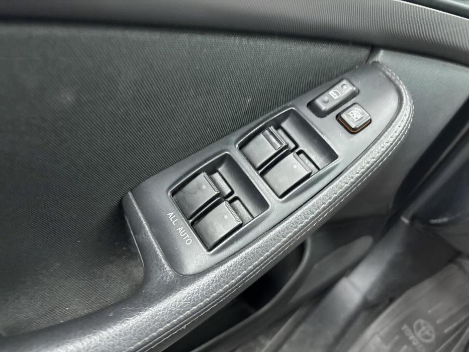 TOYOTA Avensis 2006