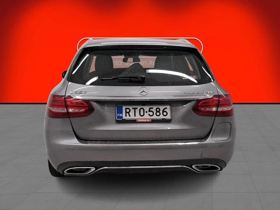 MERCEDES-BENZ C 2015