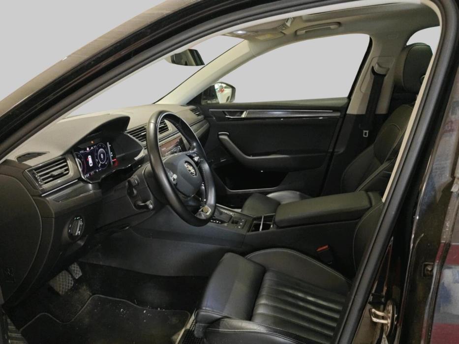 SKODA Superb 2021