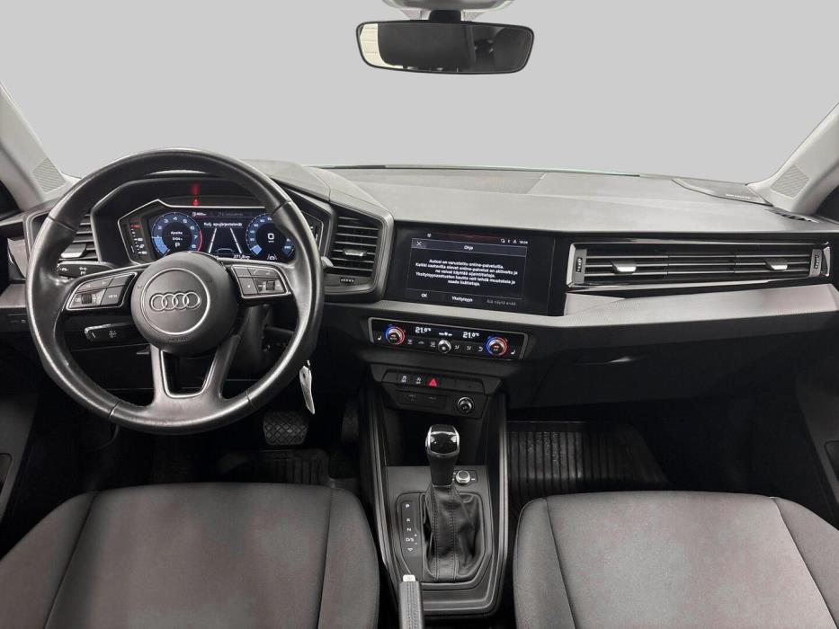 AUDI A1 2021